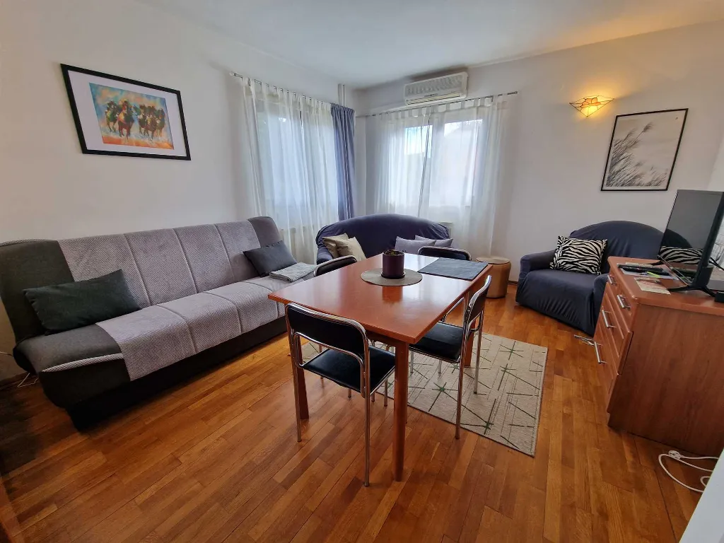 One-Bedroom Apartment in Rovinj for Up to 3 Guests