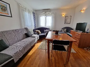 One-Bedroom Apartment in Rovinj for Up to 3 Guests