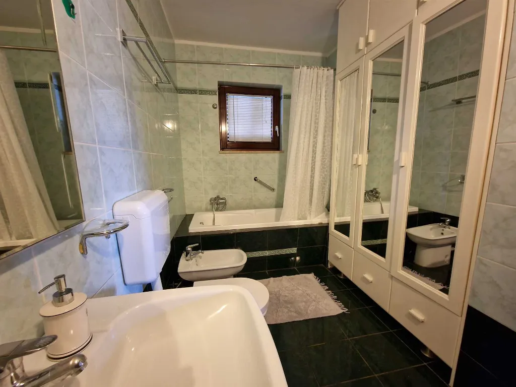 One-Bedroom Apartment in Rovinj for Up to 3 Guests