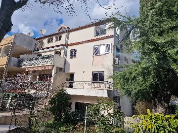 One-Bedroom Apartment in Rovinj for Up to 3 Guests