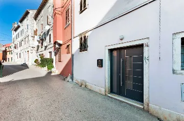 Rovinj Sea-View Apartment for Up to 4 Guests