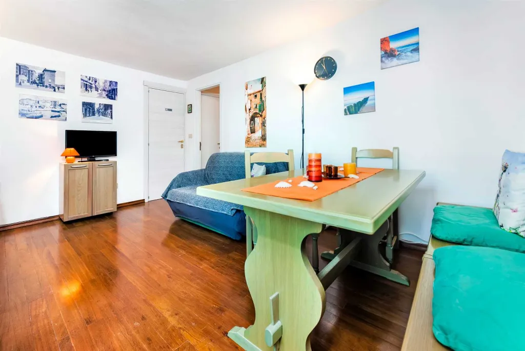 Rovinj Sea-View Apartment for Up to 4 Guests