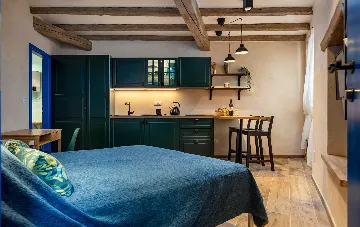 Rovinj Studio Apartment for 2 in Pedestrian Area