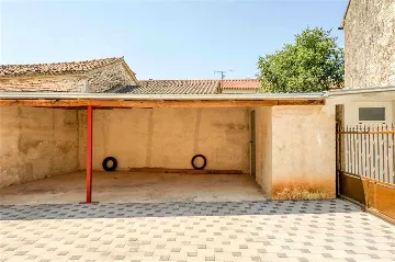 Holiday House in Rovinj for 4 with Pool