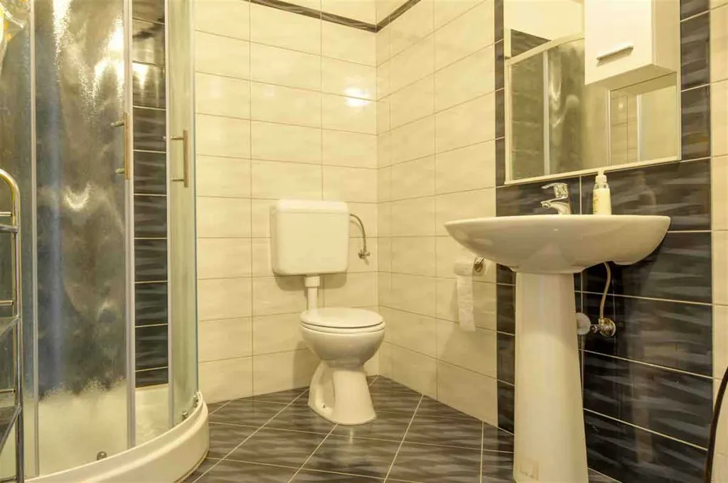 Holiday House in Rovinj for 4 with Pool