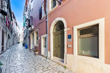 Rovinj Two-Bedroom Apartment for Up to 4