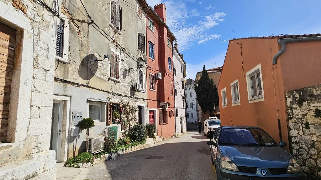 Rovinj Two-Bedroom Apartment with Sea View for 4