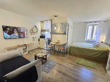 Studio Apartment for 2 in Rovinj