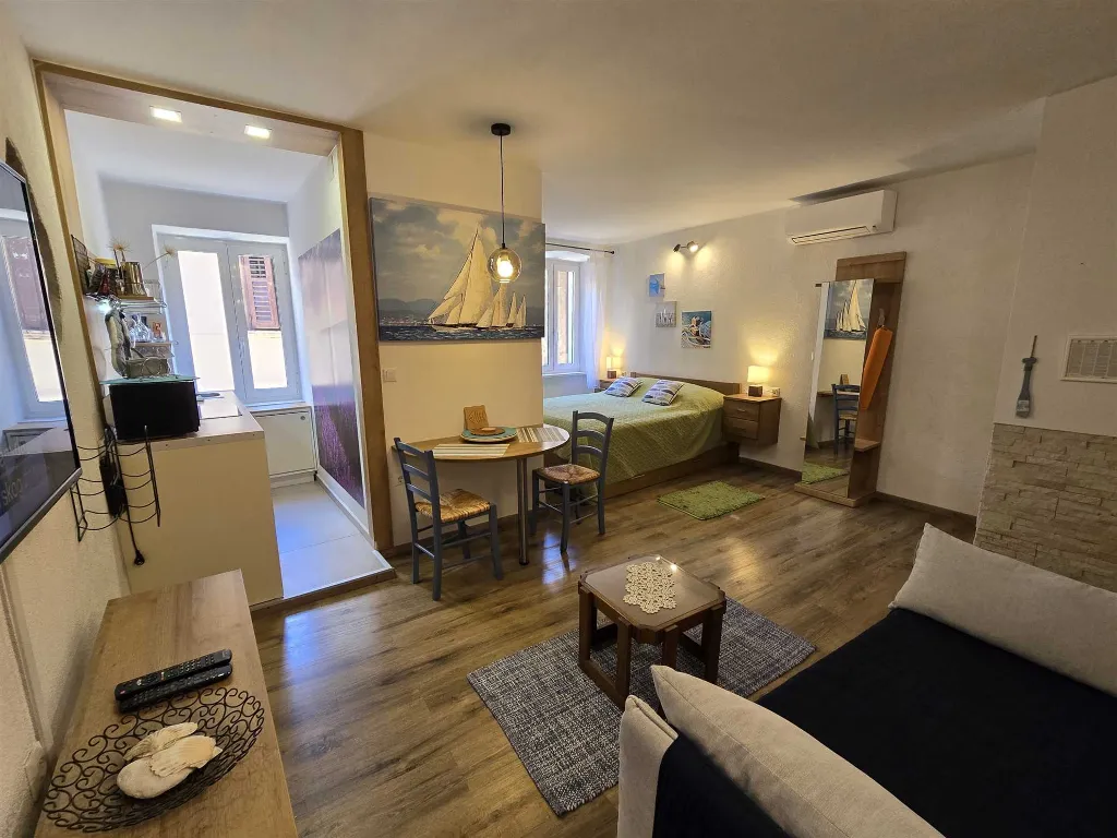 Studio Apartment for 2 in Rovinj