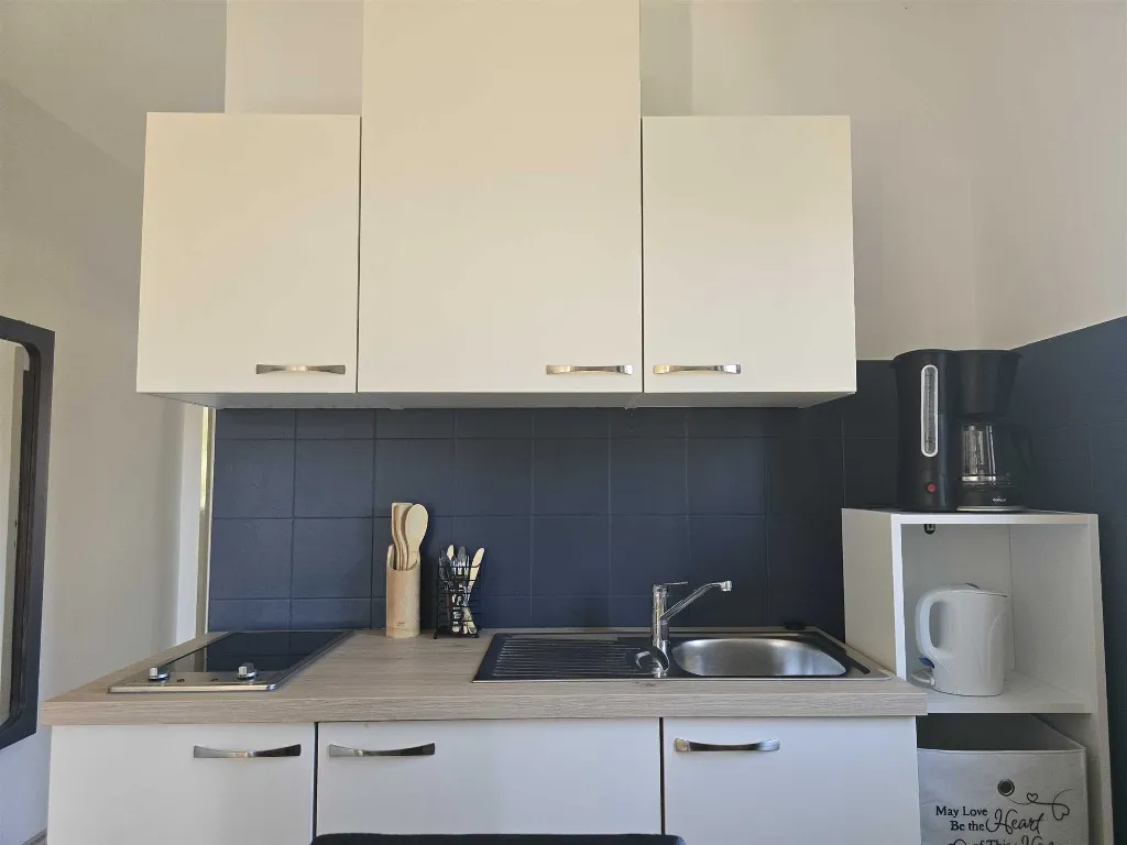 Rovinj Apartment for 2 with Balcony and Parking