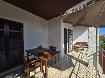 Rovinj Apartment for 2 with Balcony and Parking