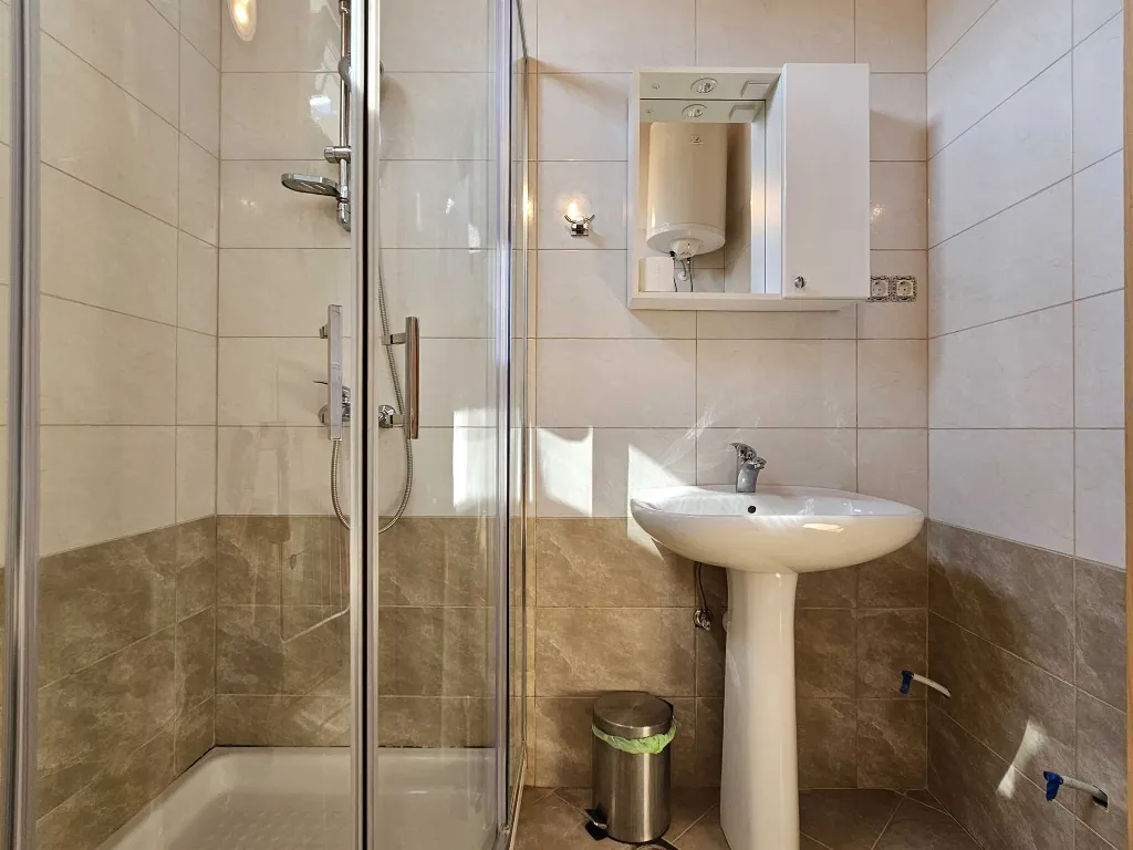 Rovinj Double Room with Private Bathroom