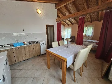 Rovinj Apartment with Terrace & Parking for 4