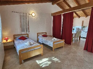 Rovinj Apartment with Terrace & Parking for 4