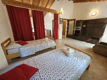 Rovinj Apartment with Terrace & Parking for 4