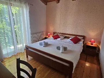 Rovinj Apartment with Terrace & Parking for 4