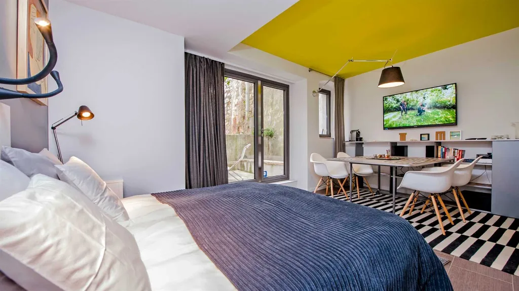 Rovinj Studio Apartment for 2 with Balcony Terrace