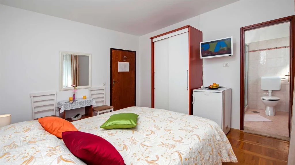 Double Room for 2 in Rovinj Old Town