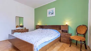 Three-Bedroom Apartment in Pula for up to 7