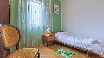 Three-Bedroom Apartment in Pula for up to 7