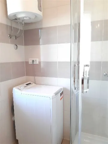 Three-Bedroom Apartment in Pula for up to 7