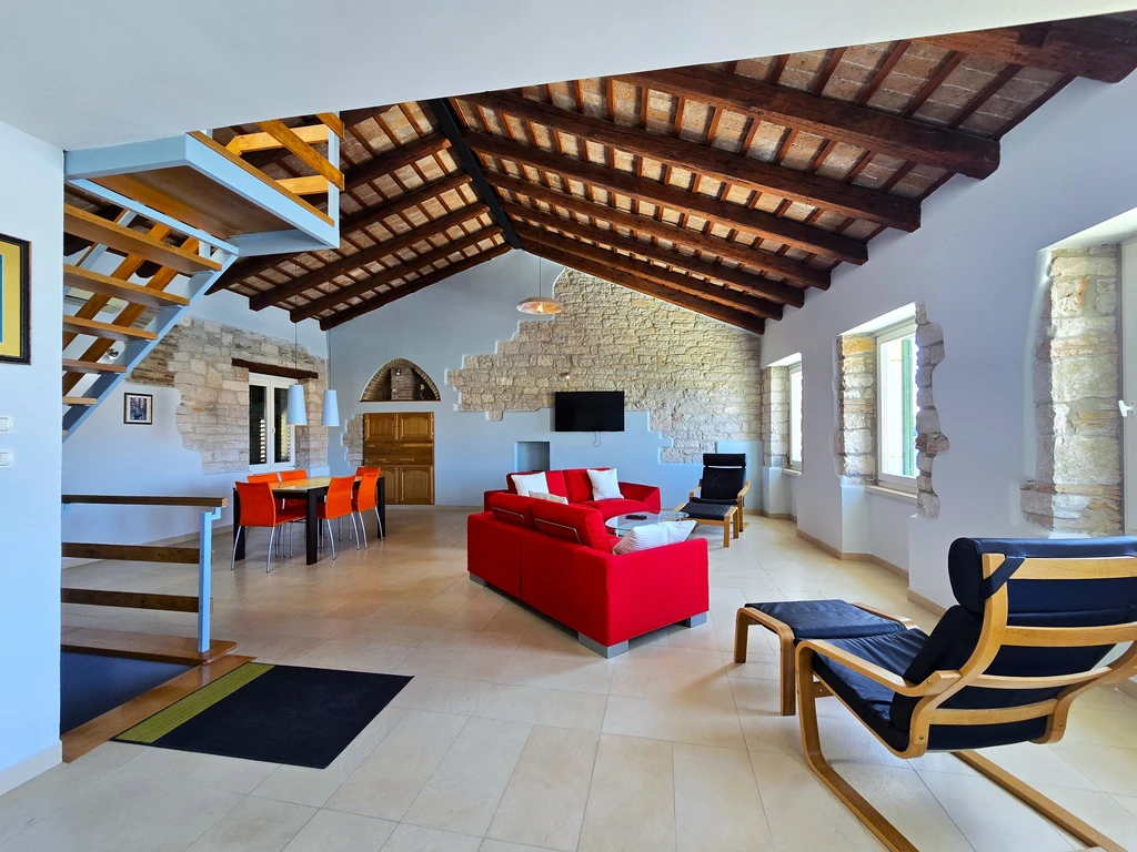 Two-Bedroom Apartment in Rovinj for Up to 4