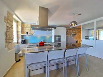 Two-Bedroom Apartment in Rovinj for Up to 4