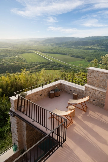 4-Bedroom Villa in Motovun for 8 Guests
