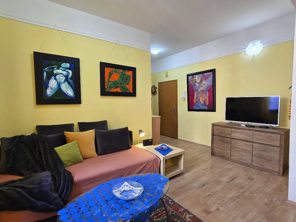 One-Bedroom Apartment for Up to 3 in Rovinj
