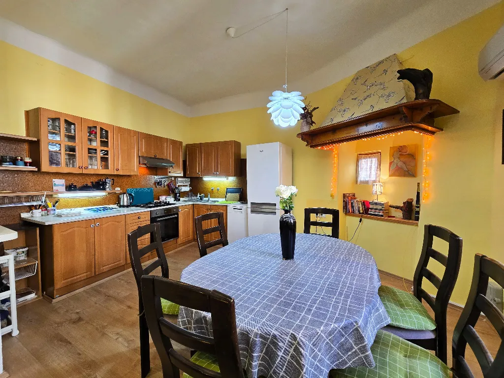 One-Bedroom Apartment for Up to 3 in Rovinj