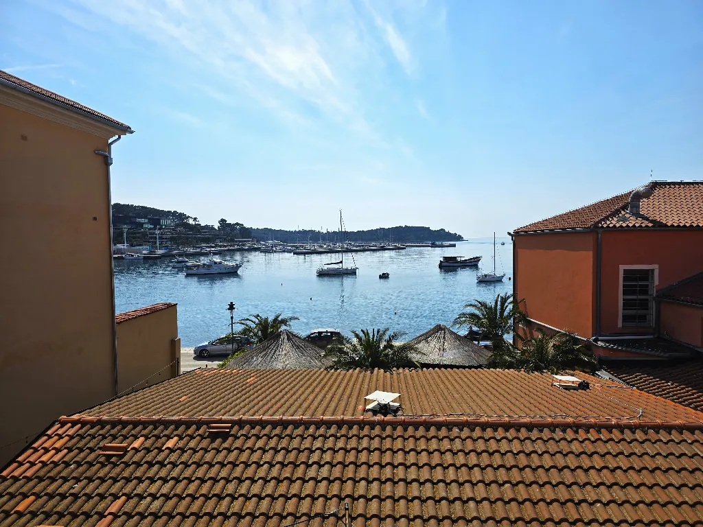 Two-Bedroom Apartment in Rovinj with Sea View for 4
