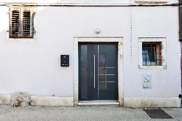 Two-Bedroom Apartment in Rovinj with Sea View for 4