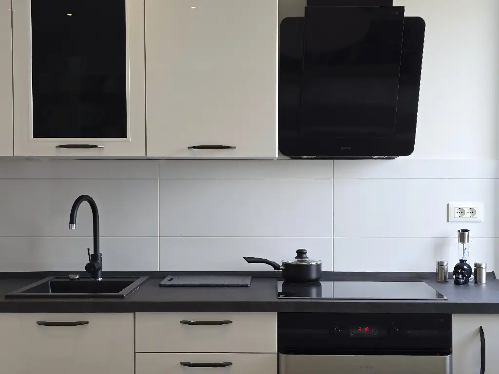 Sea-View Apartment for 2 in Rovinj