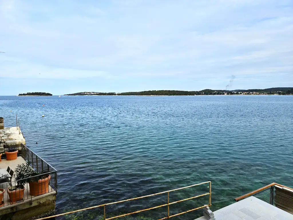 Sea-View Apartment for 2 in Rovinj