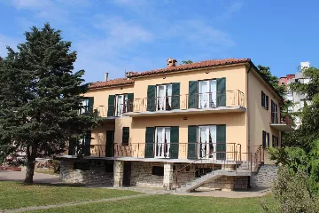 Rovinj Double Room with Private Bathroom