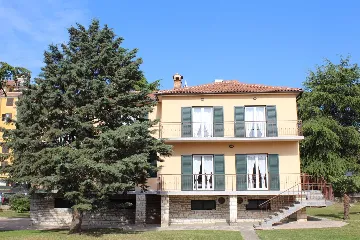 Rovinj Double Room with Private Bathroom