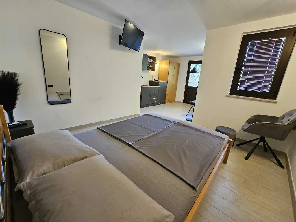 Rovinj Studio Apartment with Balcony for 2 Guests