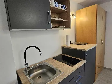 Rovinj Studio Apartment with Balcony for 2 Guests