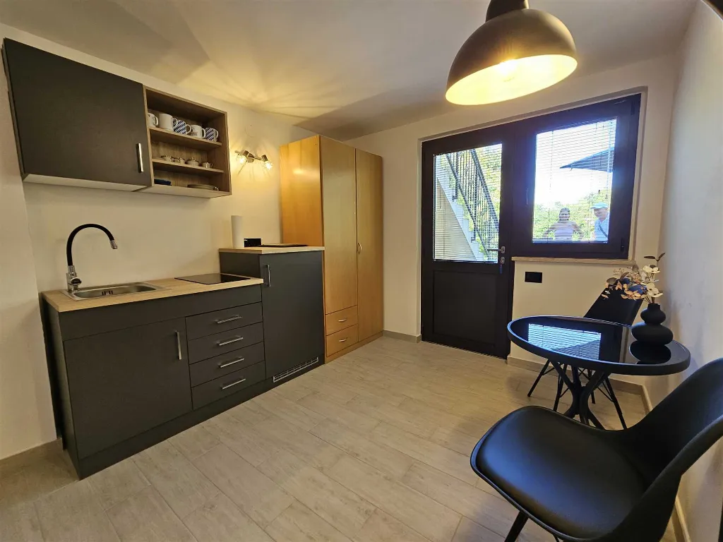 Rovinj Studio Apartment with Balcony for 2 Guests