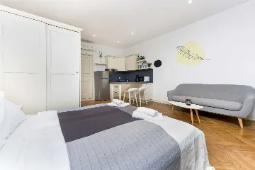 Rovinj Studio Apartment for 2 Guests (Pedestrian Area)