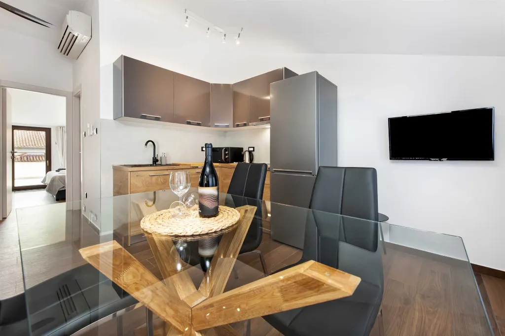 Apartment for 4 Guests in Rovinj