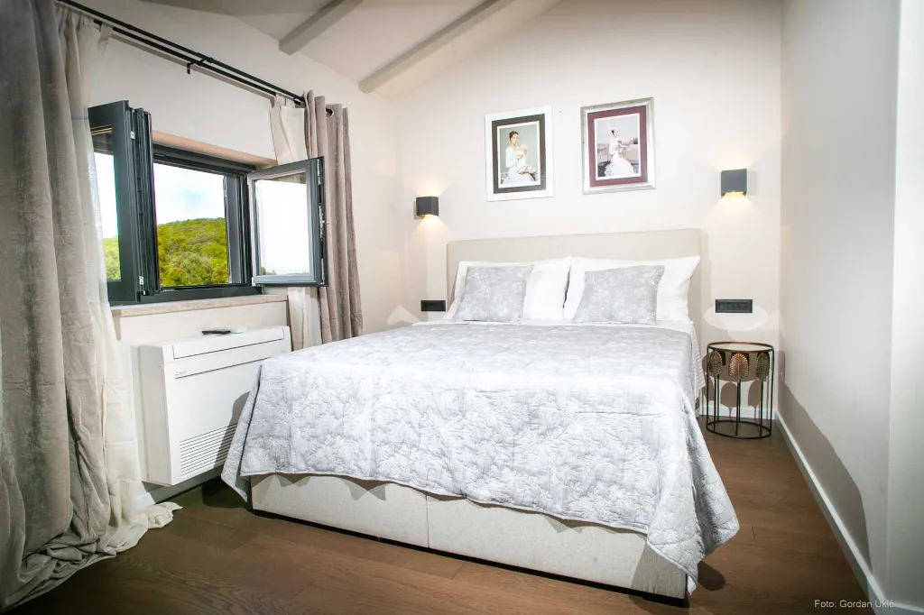 3-Bedroom Villa with Pool in Rovinj for 6 Guests