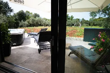 3-Bedroom Villa with Pool in Rovinj for 6 Guests