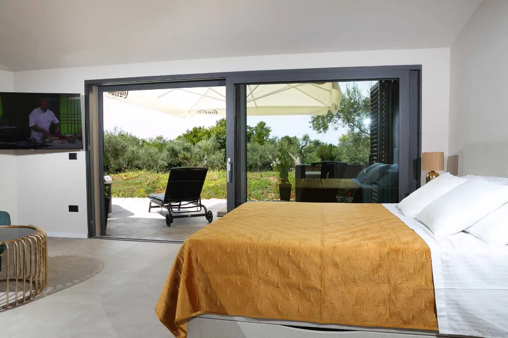 3-Bedroom Villa with Pool in Rovinj for 6 Guests
