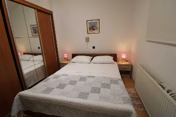 3-Bedroom Apartment in Banjole with Parking