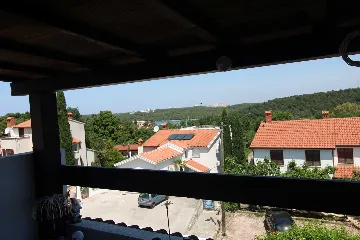 3-Bedroom Apartment in Banjole with Parking