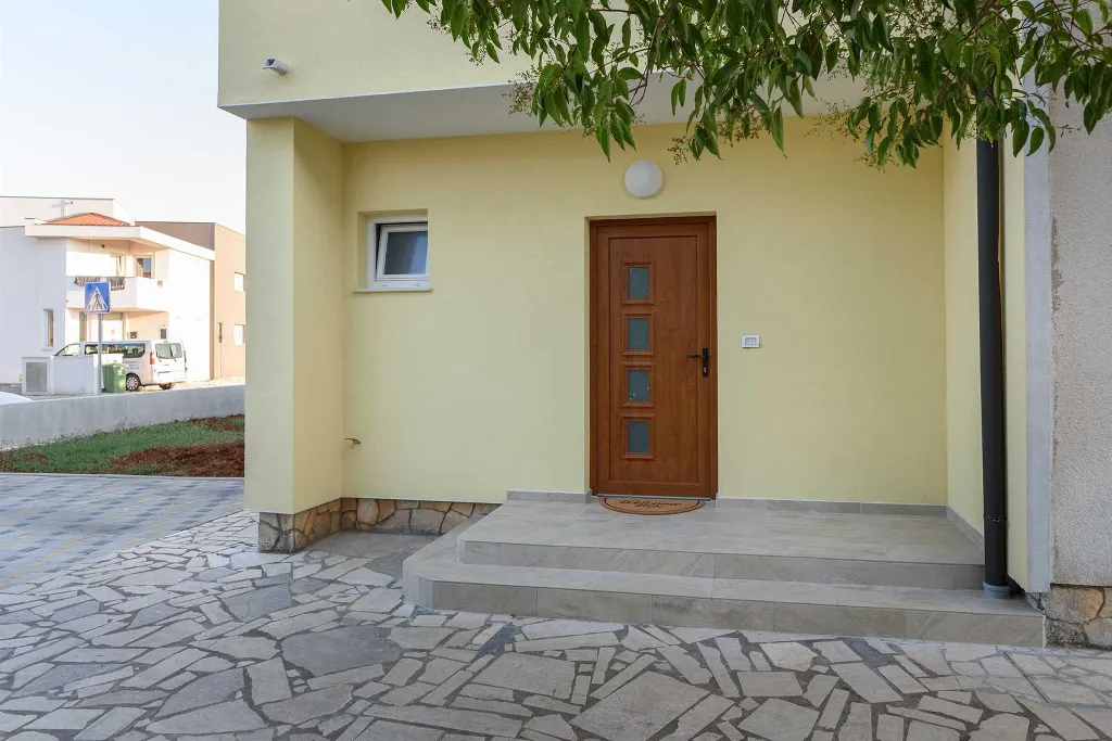 2-Bedroom Apartment in Pula for Up to 4 Guests