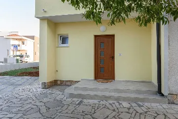 2-Bedroom Apartment in Pula for Up to 4 Guests