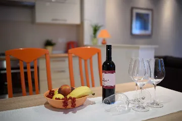 2-Bedroom Apartment in Pula for Up to 4 Guests