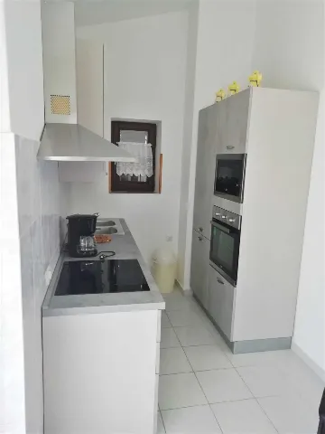 Apartment for 5 in Medulin with Covered Terrace